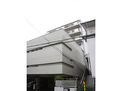 青山ハウスの写真 3枚目