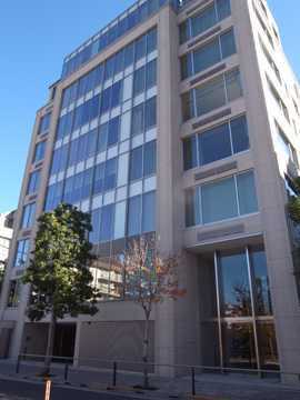 パークマンション六本木の外観写真 - 港区六本木4丁目3番38号