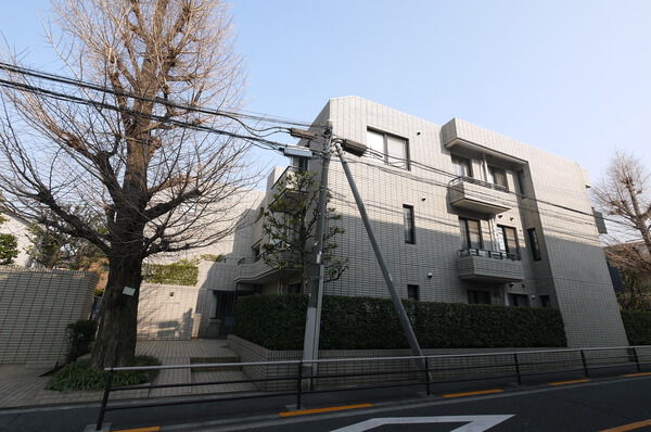 パークハイム小日向のエントランス・共用部