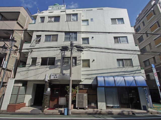 ライオンズマンショングリーン白金のエントランス・共用部