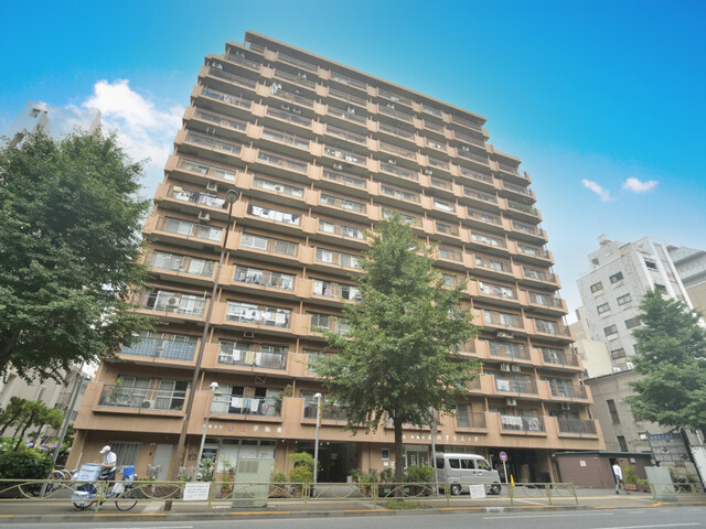 赤門ロイヤルハイツのエントランス・共用部