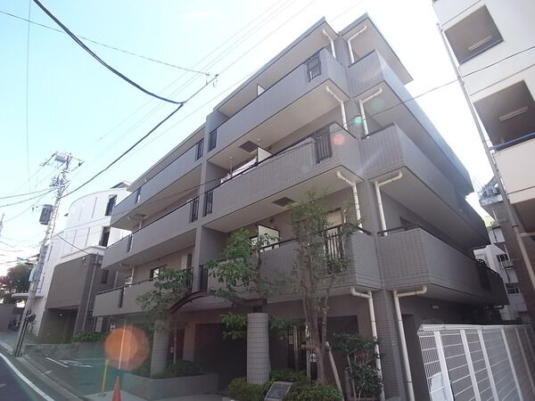 ソルクレスト本郷の外観写真 - 文京区本郷6丁目12番10号