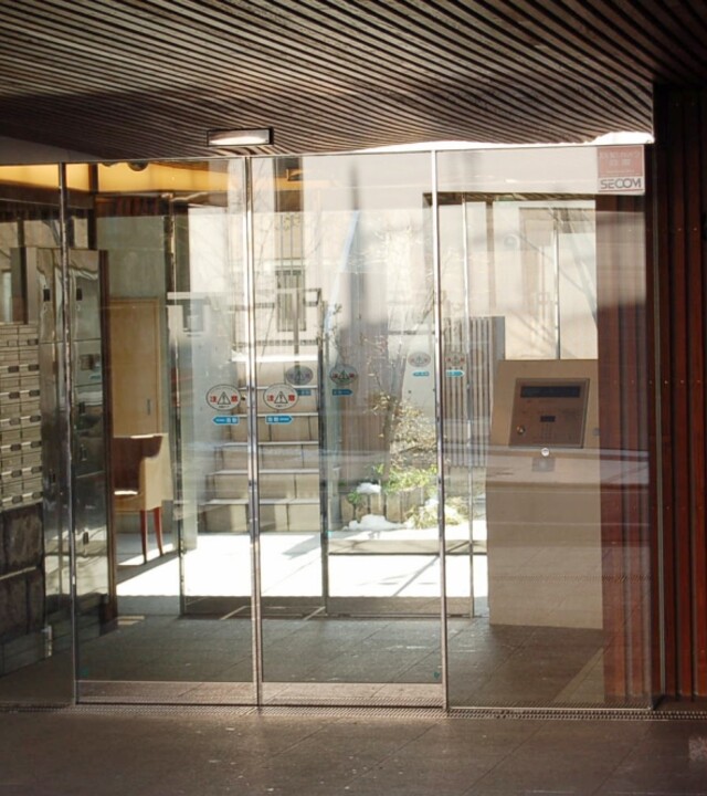 ロイヤルシーズン成城の写真 10枚目