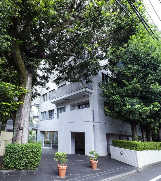 パークコート瀬田の外観写真 - 世田谷区瀬田1丁目29番15号