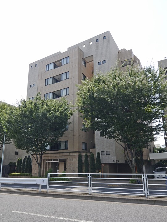 クレアトール代々木大山町のエントランス・共用部