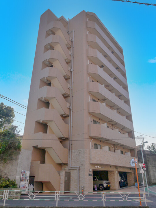 スカイコート代々木 外観(2025年撮影)