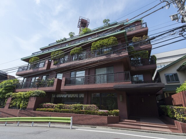 ドムス西麻布 外観(2025年撮影)