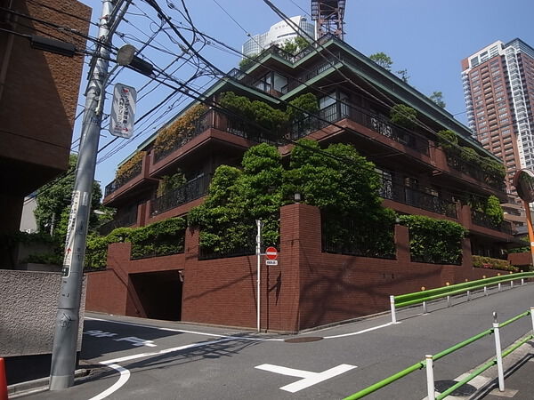 ドムス西麻布の写真 9枚目