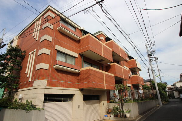 ファミール奥沢 外観(2025年撮影)