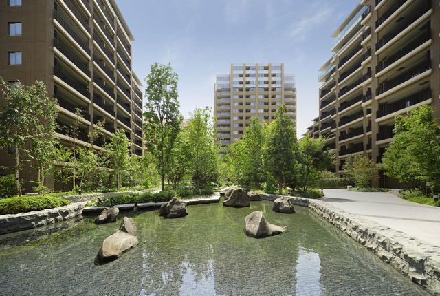 広尾ガーデンフォレストの外観写真 - 渋谷区広尾4丁目1番25号