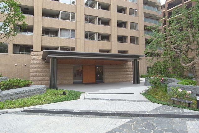 広尾ガーデンフォレストのエントランス・共用部