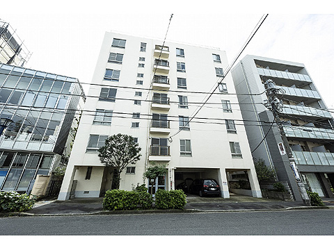 ヴィラ外苑の外観写真 - 渋谷区神宮前3丁目38番16号