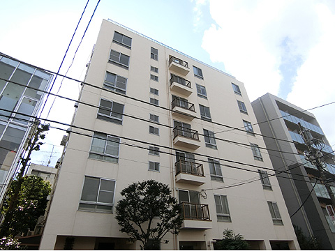 ヴィラ外苑のエントランス・共用部