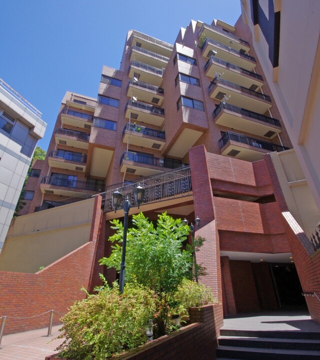 ハイネス麻布鳥居坂の写真 4枚目