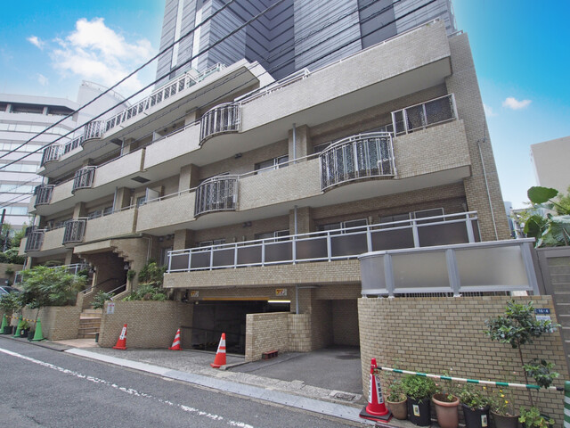 アルカサーノ南平台の外観写真 - 渋谷区南平台町16番4号