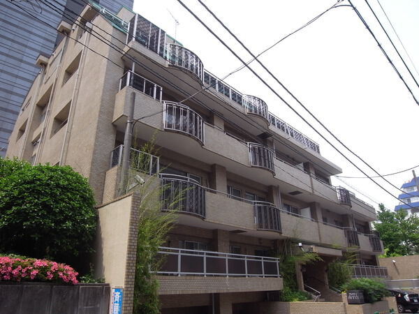 アルカサーノ南平台のエントランス・共用部