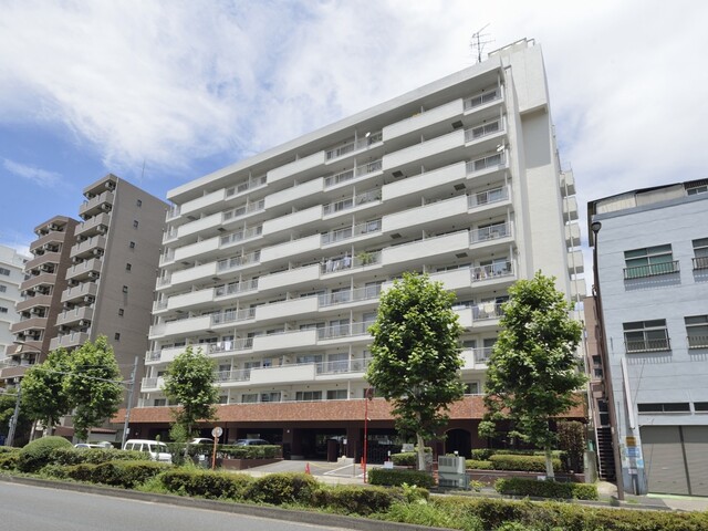 フジタ関口マンションの外観写真 - 文京区関口1丁目28番1号