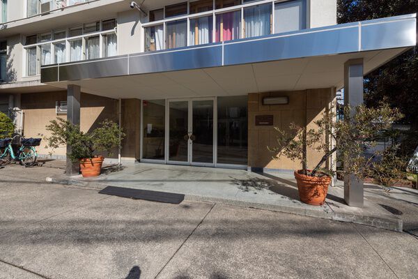 代官山東急アパートアネックスの外観写真 - 渋谷区代官山町20番14号