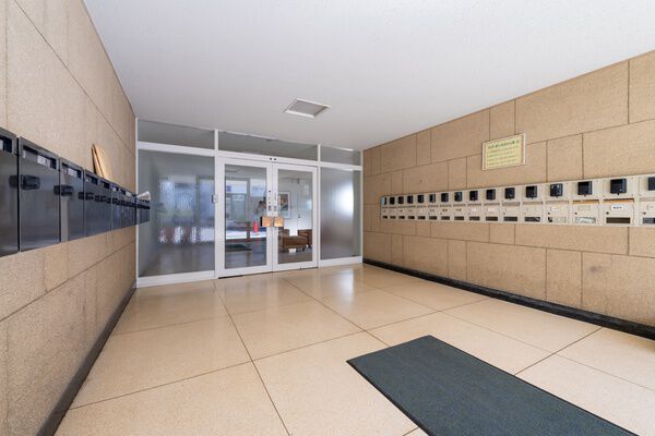 代官山東急アパートアネックスのエントランス・共用部