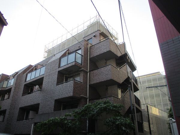 菱和パレス代々木公園の外観写真 - 渋谷区神山町10番4号