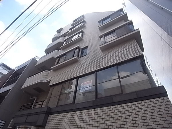 ゾンネンハイム西片の外観写真 - 文京区西片2丁目16番28号