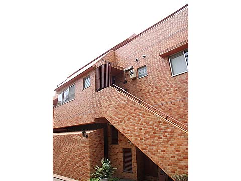 三田ダイヤモンドパレスA棟のエントランス・共用部