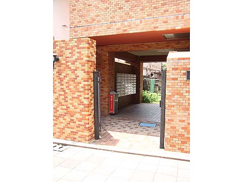 三田ダイヤモンドパレスA棟の写真 4枚目