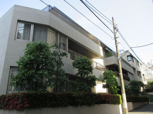 シャルマン松濤の外観写真 - 渋谷区神山町27番2号
