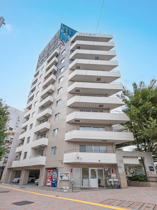 ロジェ関口の外観写真 - 文京区関口1丁目23番1号