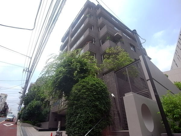 東急ドエルプレステージ目白台の外観写真 - 文京区目白台3丁目29番23号