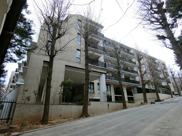 パークレ・ジェイド白金レジデンスの写真 3枚目