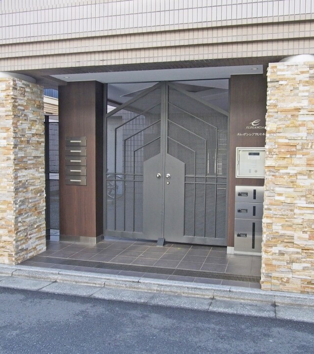 エレガンシア代々木大山の写真 4枚目