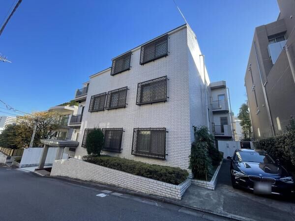 ステートリーホームズ南麻布の写真 3枚目