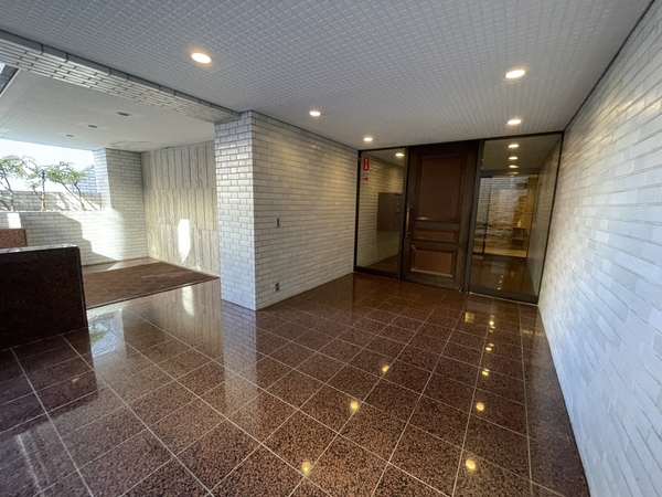 ステートリーホームズ南麻布の写真 8枚目