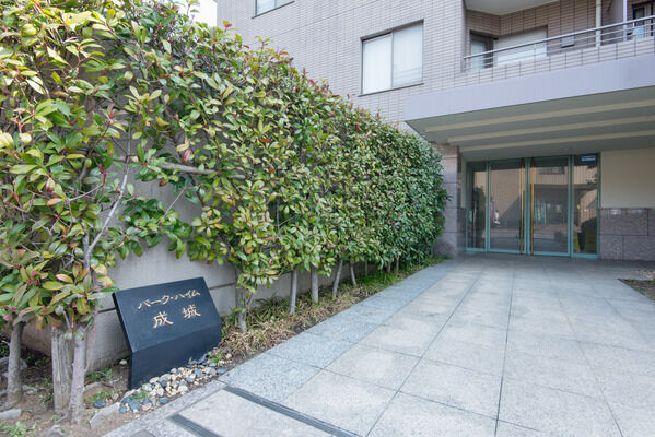 パークハイム成城のエントランス・共用部