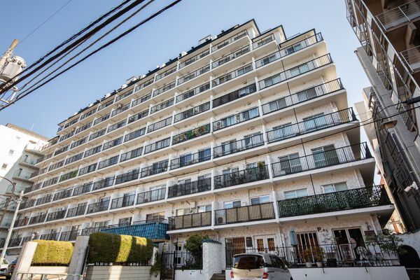 秀和代官山レジデンスのエントランス・共用部