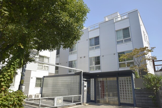 セボン白金の外観写真 - 港区白金4丁目1番1号