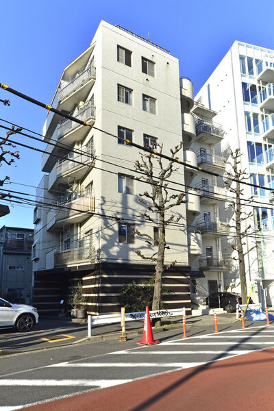 ストーク西麻布の外観写真 - 港区西麻布2丁目7番3号