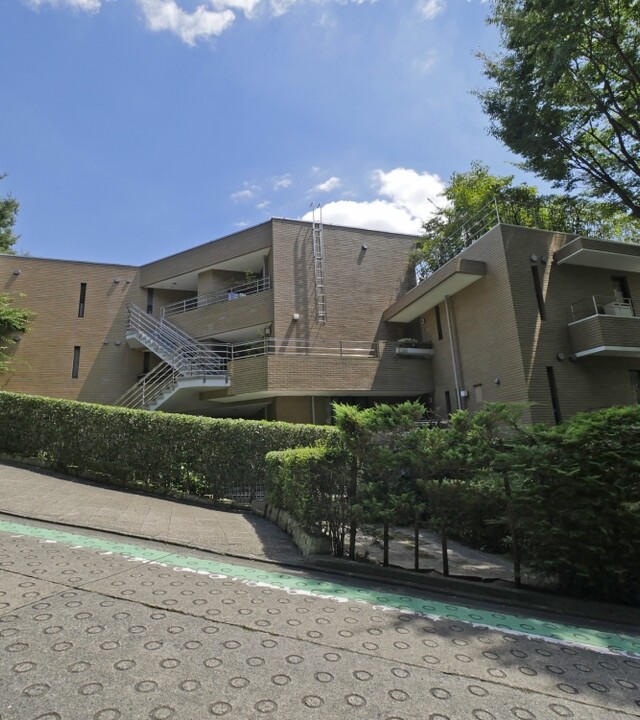 テラス岡本の写真 6枚目