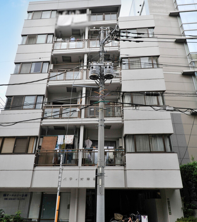 パティオ本郷のエントランス・共用部