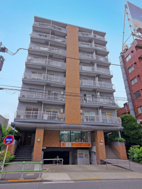 プレジデント六本木の外観写真 - 港区西麻布3丁目2番16号