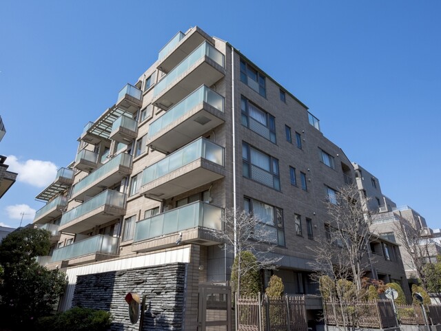 藤和三田綱町ホームズのエントランス・共用部