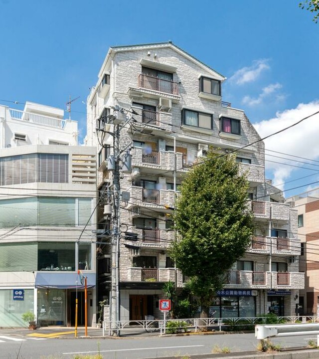 パークサイド白鳳代々木公園のエントランス・共用部