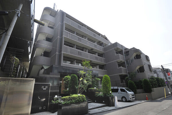 パレステュディオ代々木上原の外観写真 - 渋谷区大山町47番1号
