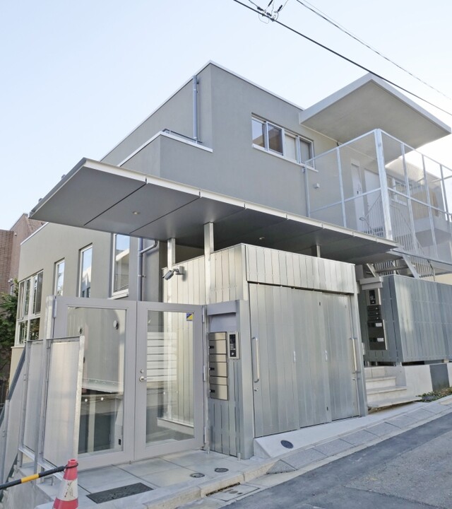 代々木上原コーポラティブハウスのエントランス・共用部