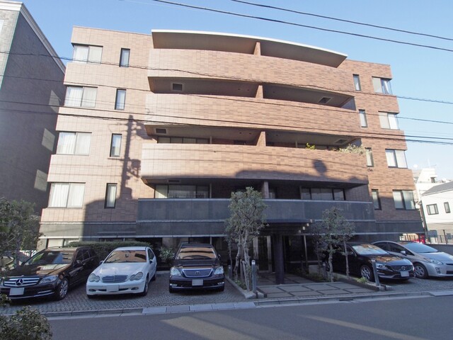 グランエクレール白金の外観写真 - 港区白金3丁目7番16号