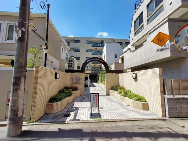 ライオンズマンション千石のエントランス・共用部