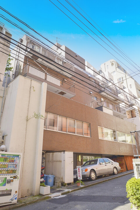 赤坂南部坂ハイツの外観写真 - 港区赤坂2丁目22番20号