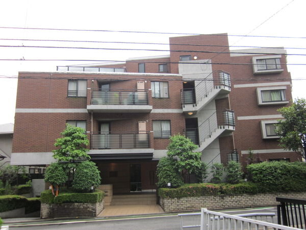 ホームズ岡本公園の写真 8枚目