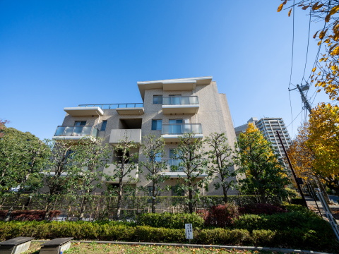 深沢ハウスA棟の外観写真 - 世田谷区深沢2丁目1番6号